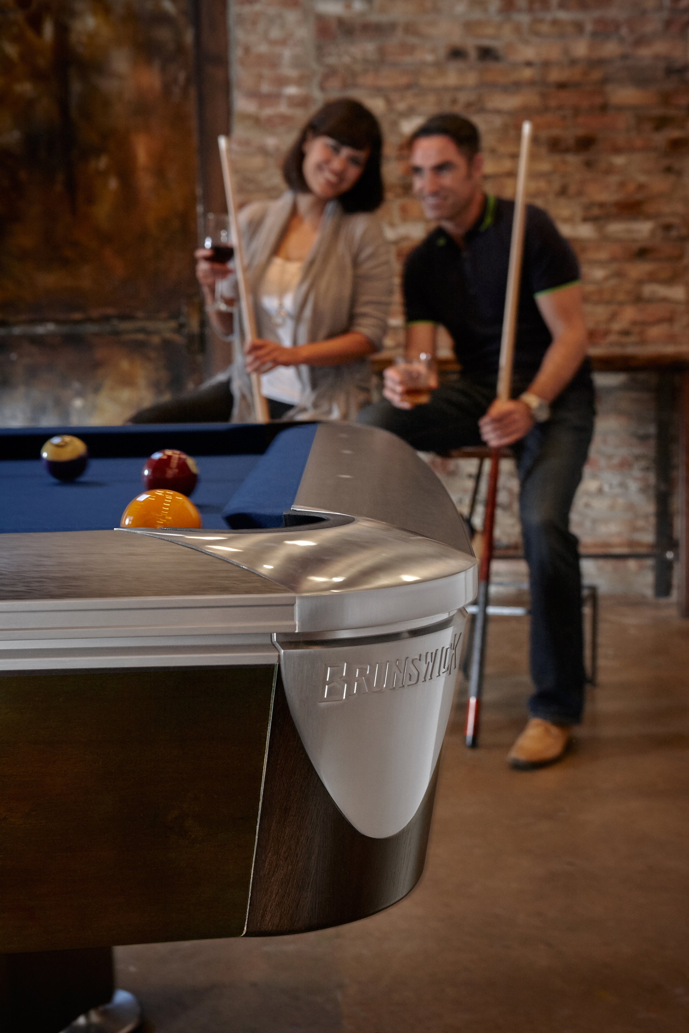 Brunswick Billiards Gold Crown VI 9' Slate Pool Table in Skyline Walnut/Espresso w/ Pockets