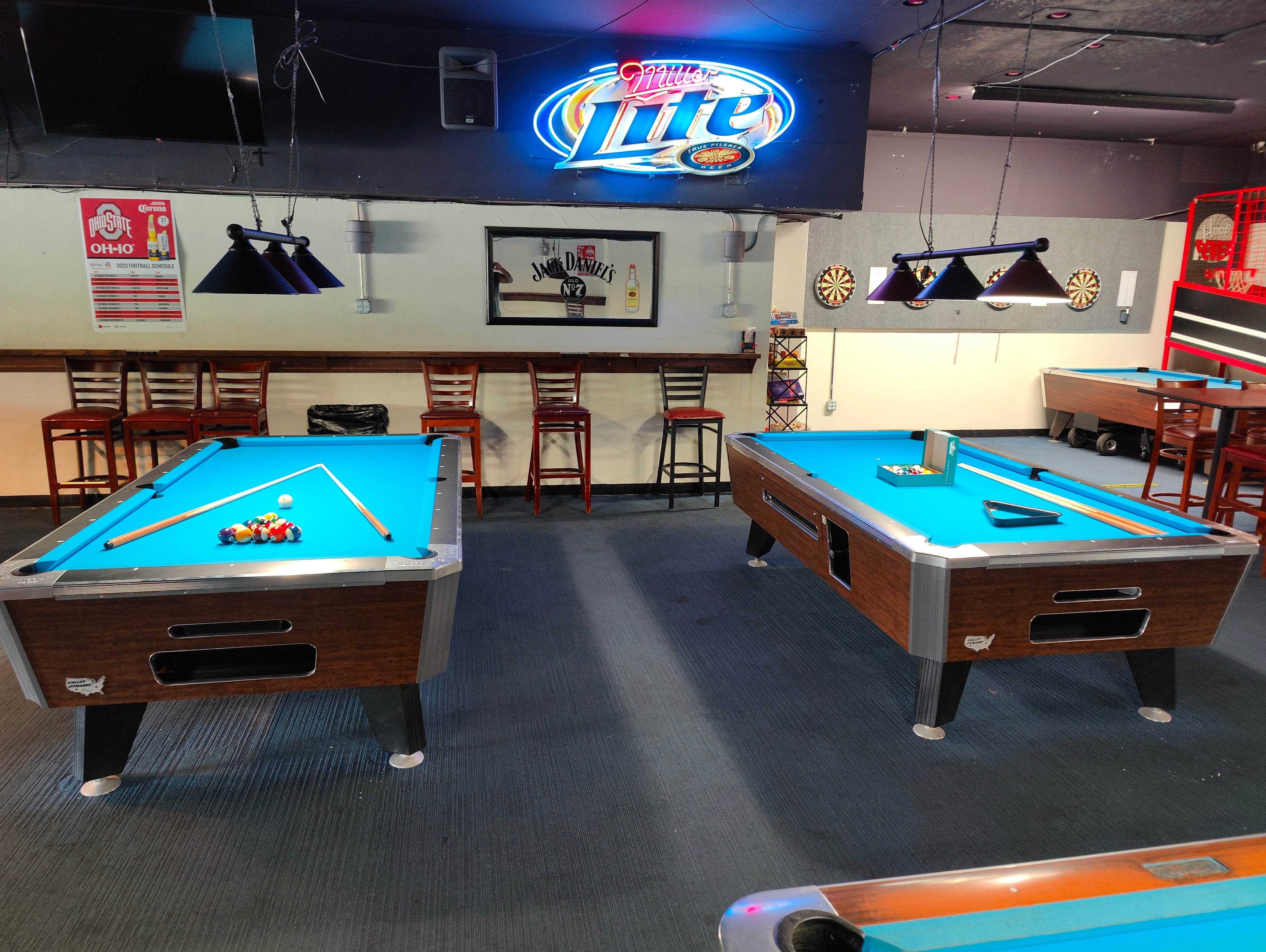Valley Panther ZD 12 Black Frost Coin Operated Pool Table