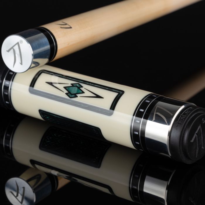 Katana KAT15 Cue