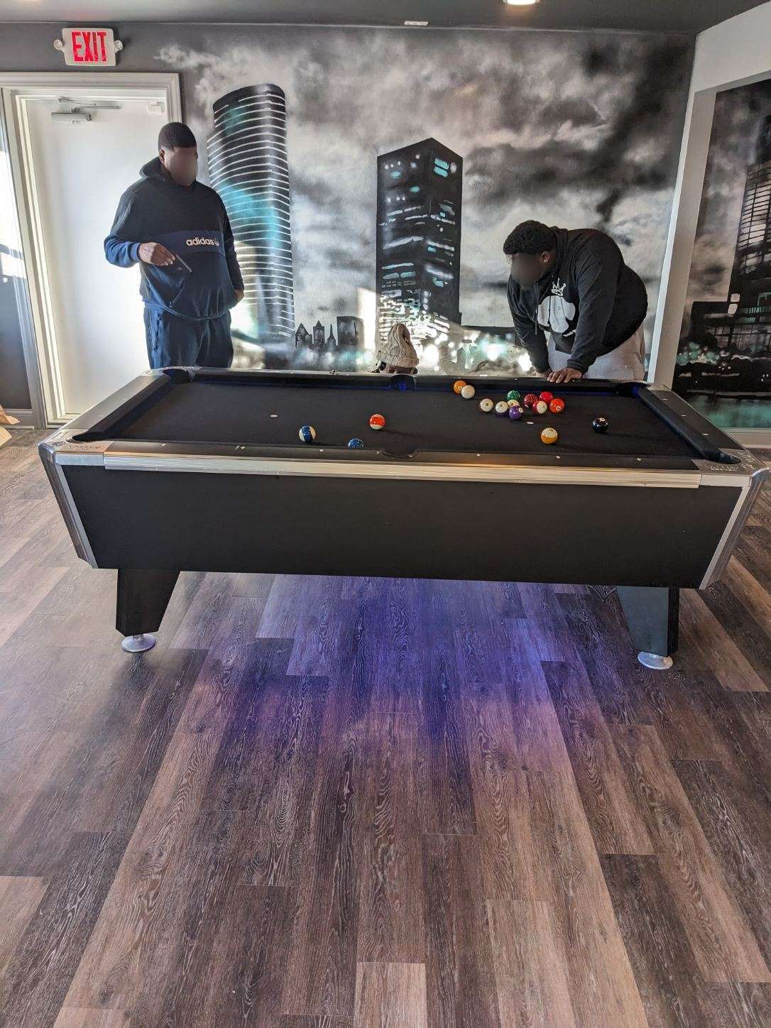 Valley Panther Pool Table Assembly